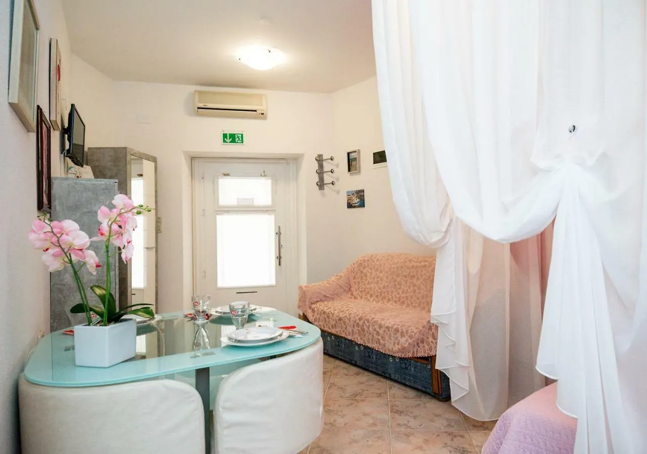 Studio Apartman Mima Umag Guest house