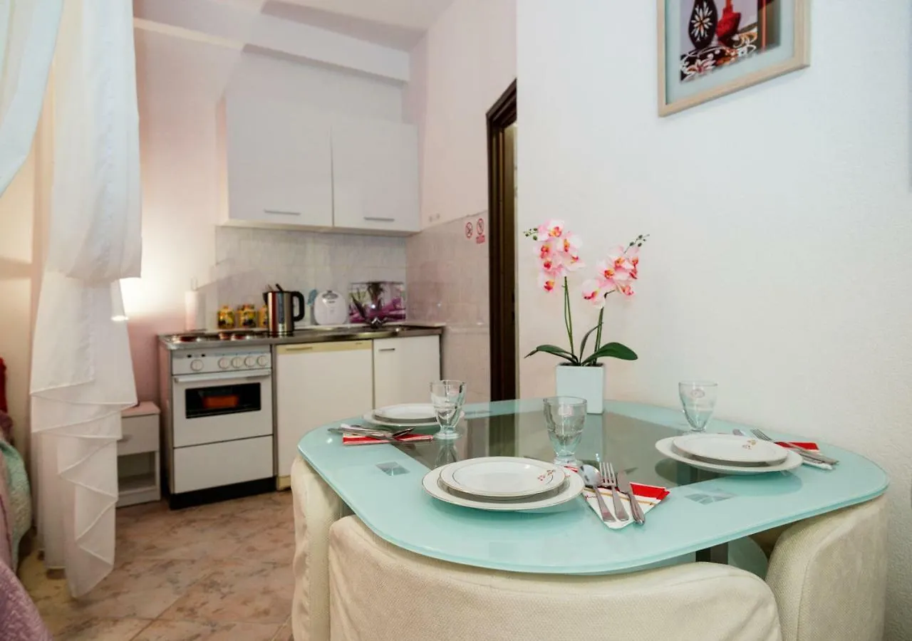 Studio Apartman Mima Umag 3*,  Croatia